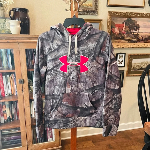 Under Armour Mossy Oak women’s camo pullover hoodie SZ M camo & pink - Picture 2 of 14